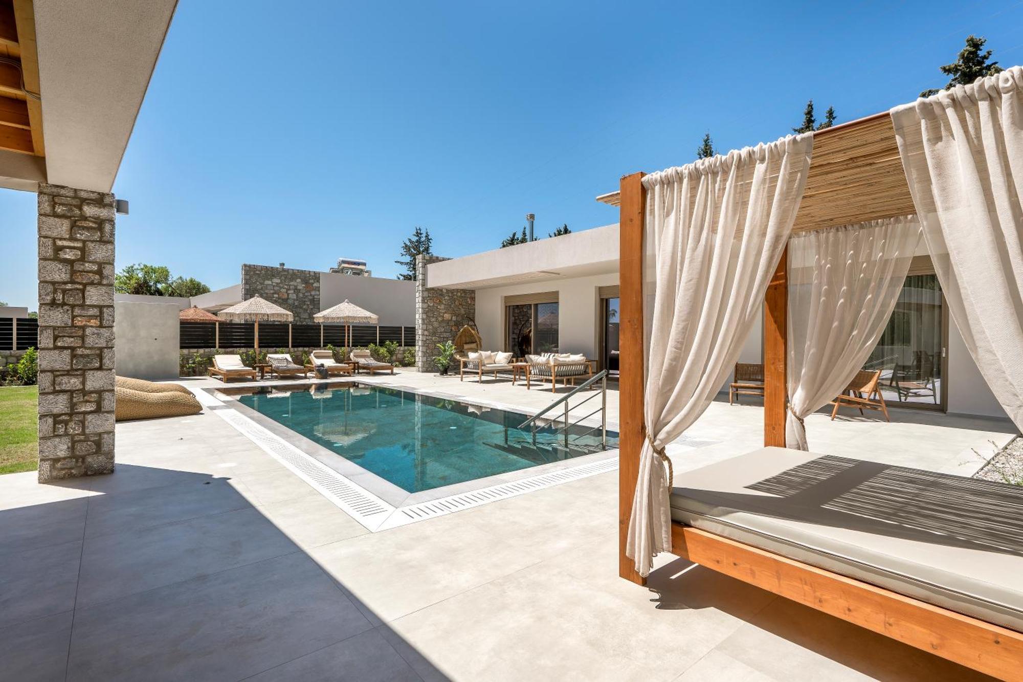 Vila Emerald Estate *