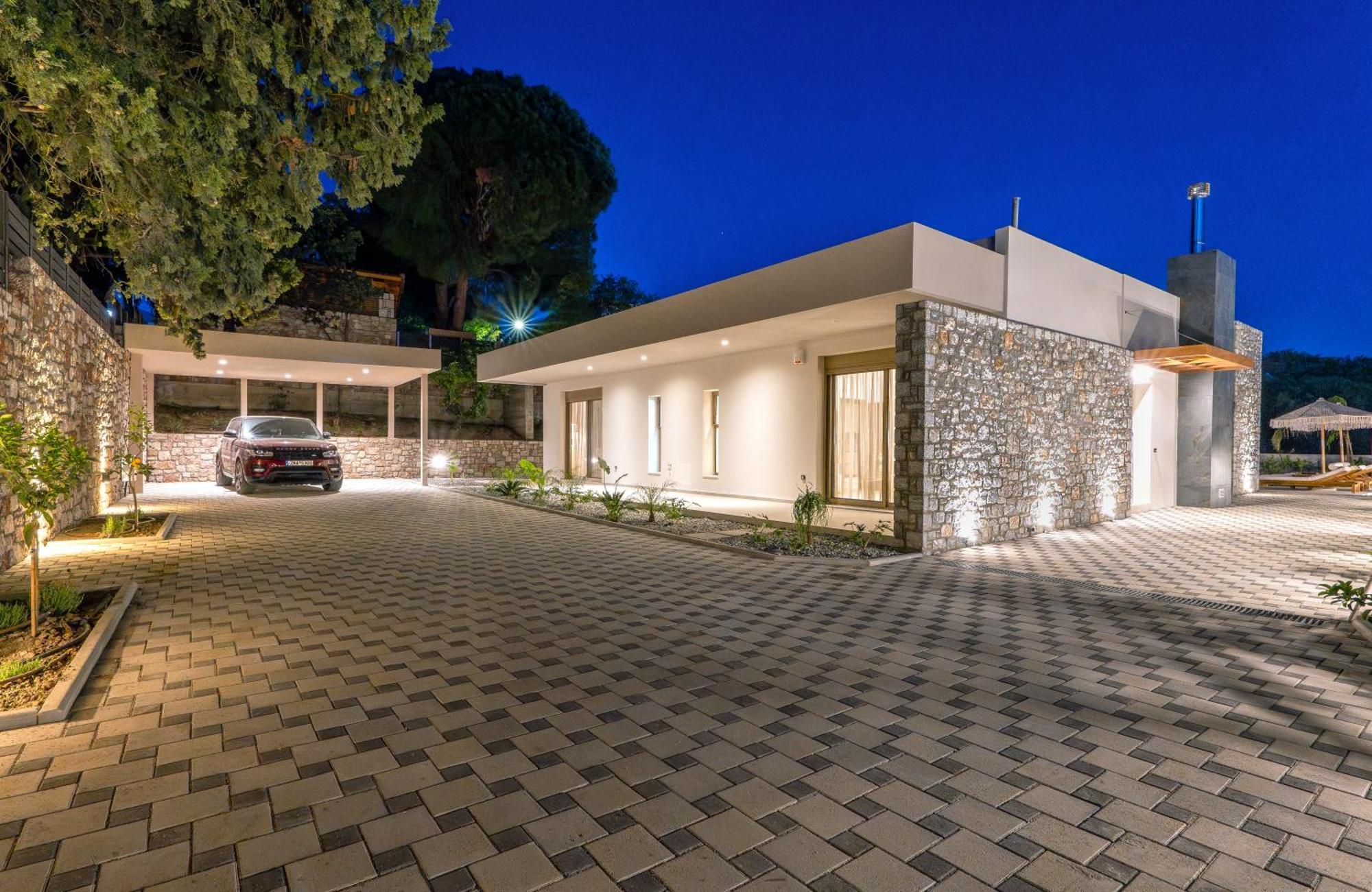 Vila Emerald Estate Asgourou